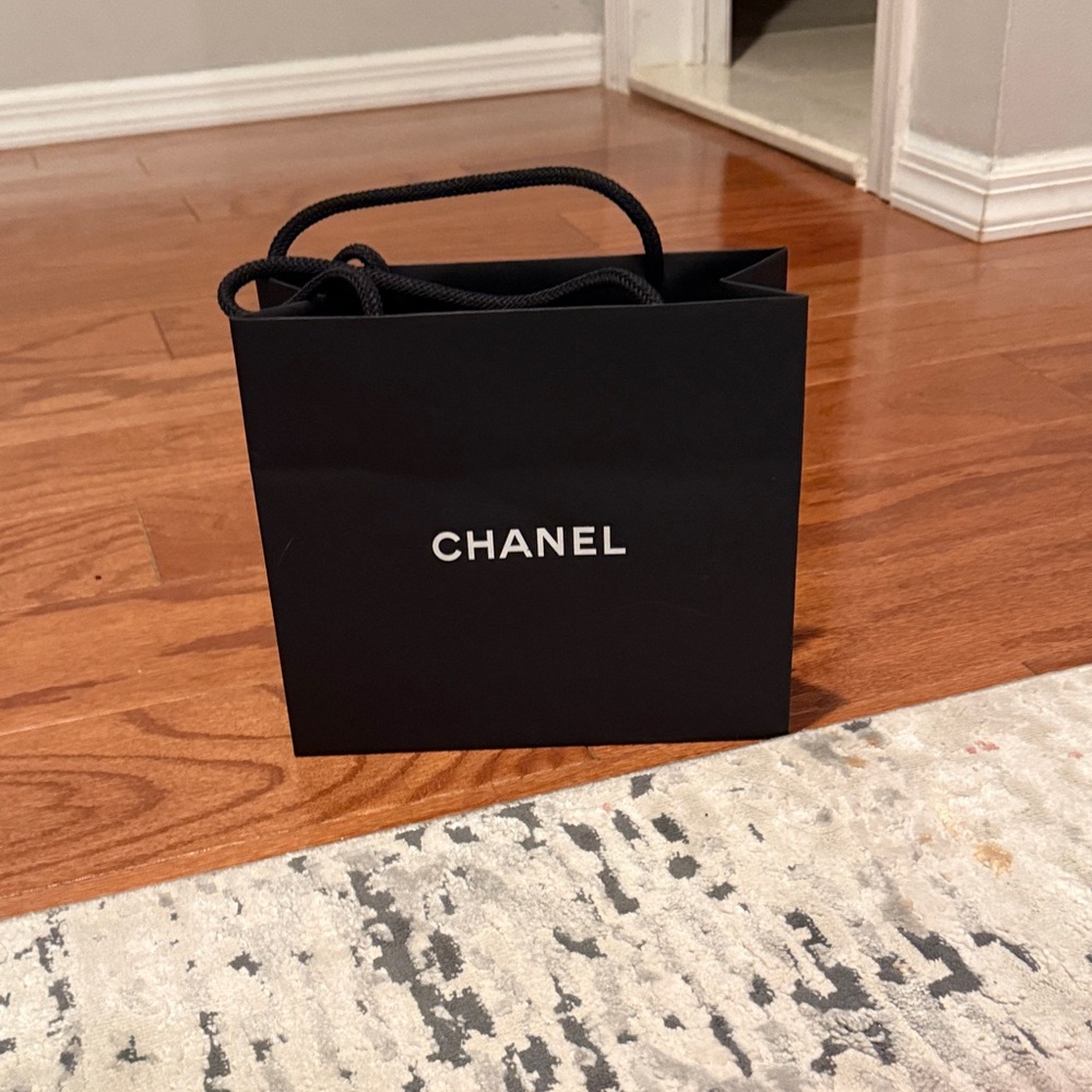 CHANEL Black Gift Bag